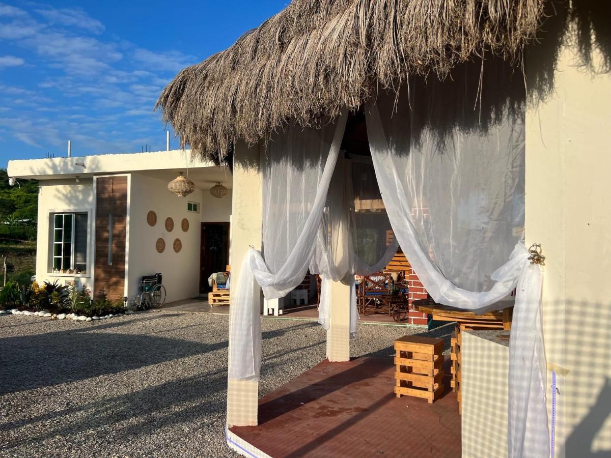 Cerro Beach Hotel Sinchal Екстериор снимка